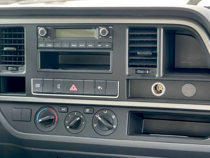 bang-dieu-khien-xe-dong-lanh-hyundai-mighty-ex8l-6-6-tan