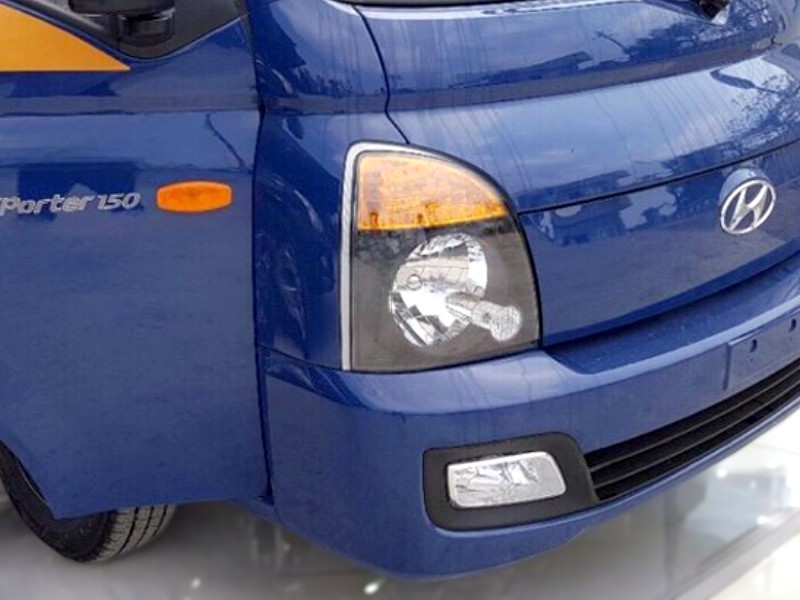 den-xe-cho-rac-hyundai-porter-h150-1-3-tan-5-khoi