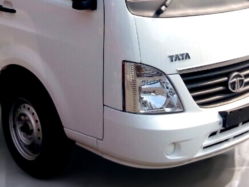 den-xe-cho-rac-tata-super-ace-900-kg-3-5-khoi
