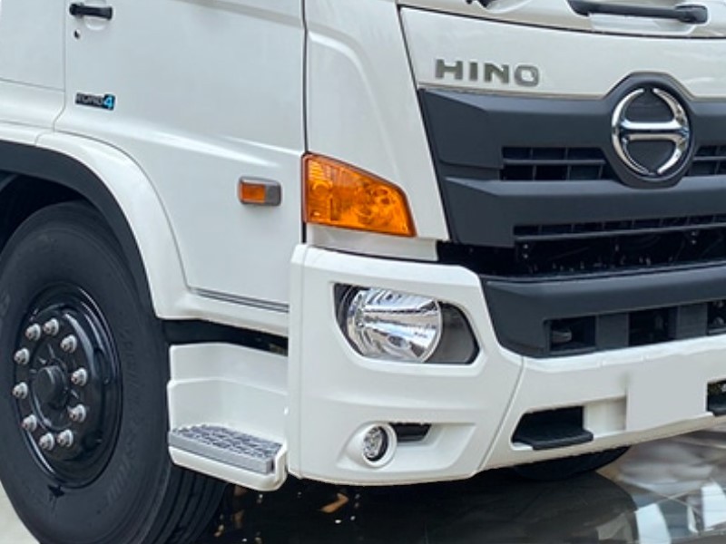 den-xe-tai-hino-fm8jw7a-15-tan-thung-kin