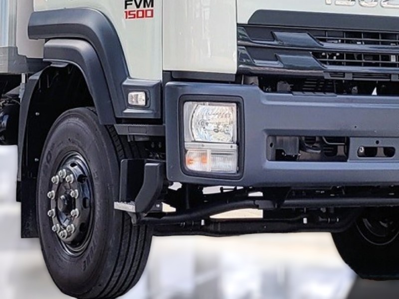 den-xe-tai-isuzu-fvm34we4-13-5-tan-thung-dong-lanh