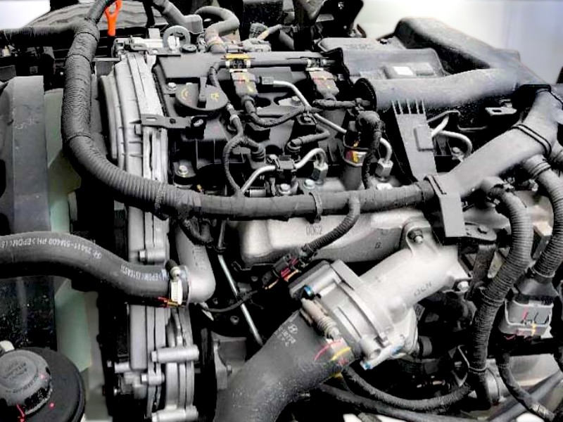 dong-co-xe-dong-lanh-hyundai-mighty-ex8l-6-6-tan