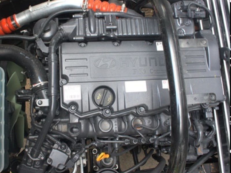 dong-co-xe-dong-lanh-hyundai-new-mighty-110sp-6-4-tan