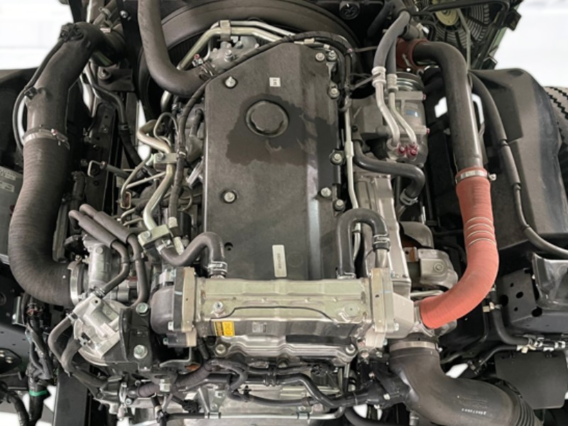 dong-co-xe-dong-lanh-isuzu-nqr75le4-5-2-tan