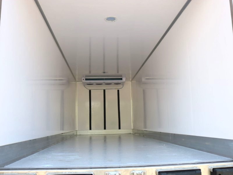long-thung-xe-dong-lanh-hino-fc9jntc-5-7-tan-thung-dai-7m2