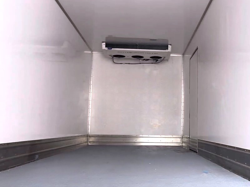 long-thung-xe-tai-isuzu-fvr34qe4-7-6-tan-thung-dong-lanh