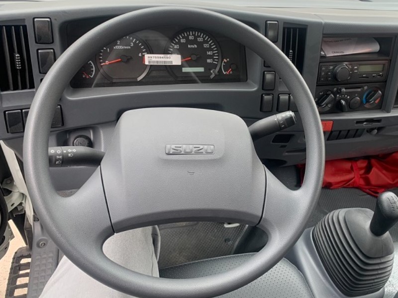 vo-lang-xe-cho-rac-isuzu-qkr230-1-8-tan-6-khoi