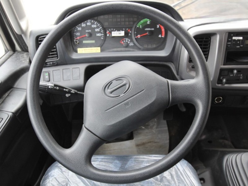 vo-lang-xe-tai-hino-fl8jt7a-14-tan-3-chan-cho-gia-suc