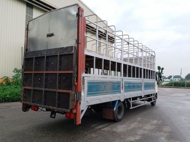 XE CHỞ XE MÁY HINO FC9JNTC 3.9 TẤN - Ảnh 3