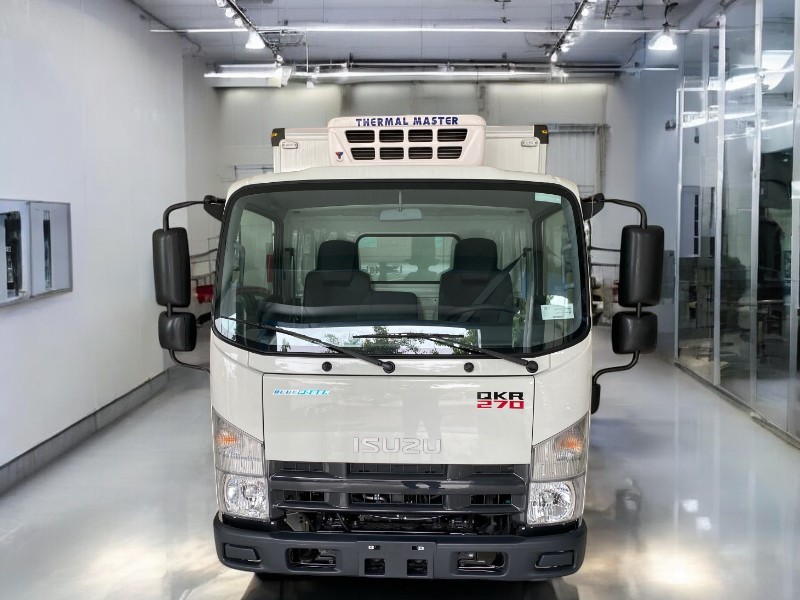 XE ĐÔNG LẠNH ISUZU QKR77HE4 2.5 TẤN - Ảnh 2