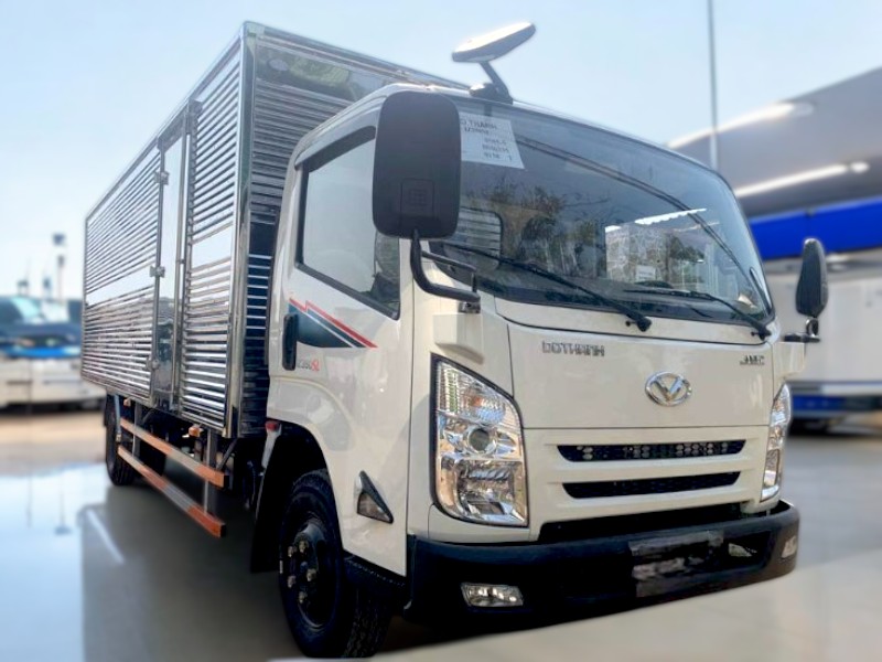 XE TẢI ĐÔ THÀNH IZ190SL 1.9 TẤN THÙNG KÍN - Ảnh 4