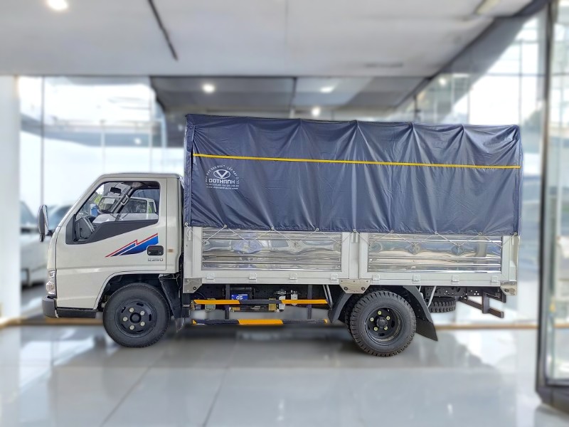 XE TẢI ĐÔ THÀNH IZ250 2.5 TẤN THÙNG MUI BẠT - Ảnh 5