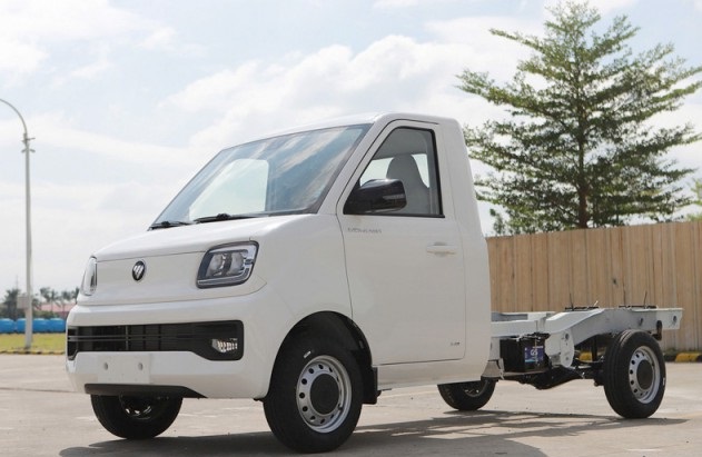 Xe Tải Foton WONDER 990kg Thùng Kín