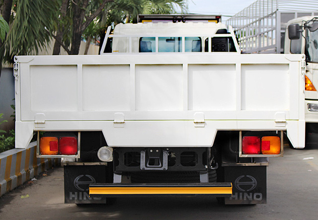 XE TẢI HINO FC9JLTC 6.5 TẤN THÙNG LỬNG - Ảnh 5
