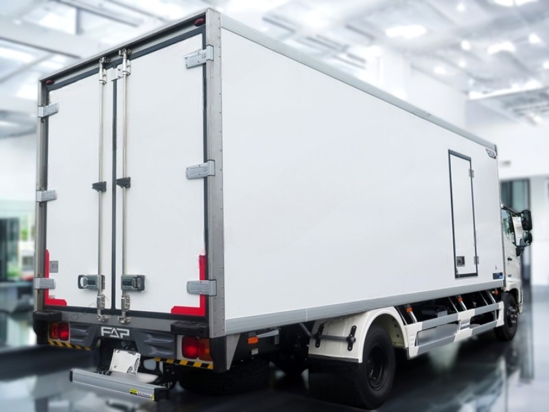 XE TẢI HINO FC9JLTA 5.3 TẤN THÙNG ĐÔNG LẠNH - Ảnh 5