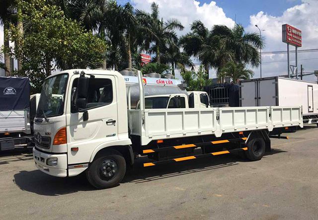 XE TẢI HINO FC9JJTC 6 TẤN THÙNG LỬNG - Ảnh 4