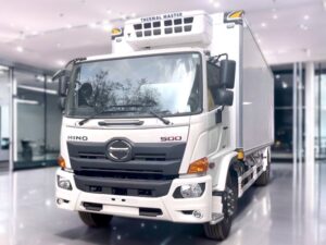 XE TẢI HINO FG8JT7A 7.9 TẤN THÙNG ĐÔNG LẠNH