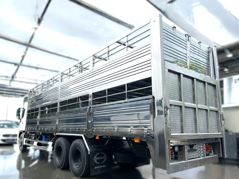 XE TẢI HINO FL8JW7A 14 TẤN THÙNG CHỞ HEO - Ảnh 6
