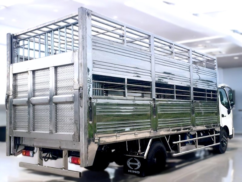 XE TẢI HINO XZU720L 3 TẤN CHỞ HEO - Ảnh 5