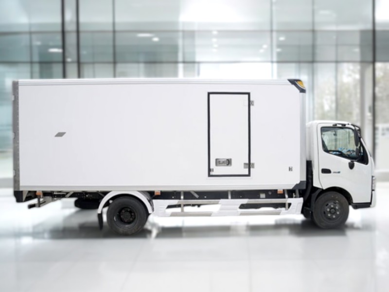 XE TẢI HINO XZU730L 5 TẤN THÙNG BẢO ÔN - Ảnh 7
