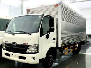 Alternative view of XE TẢI HINO XZU730L 5 TẤN THÙNG KÍN