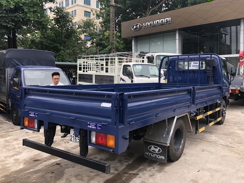 XE TẢI HYUNDAI NEW MIGHTY 110SL 7 TẤN THÙNG LỬNG - Ảnh 3