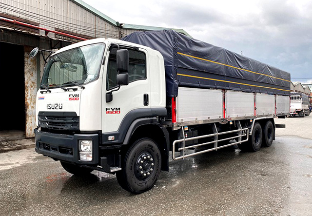 XE TẢI ISUZU FVM34TE4 15 TẤN THÙNG MUI BẠT - Ảnh 2