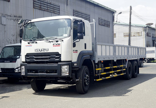 XE TẢI ISUZU FVM34TE4 15 TẤN THÙNG LỬNG - Ảnh 2