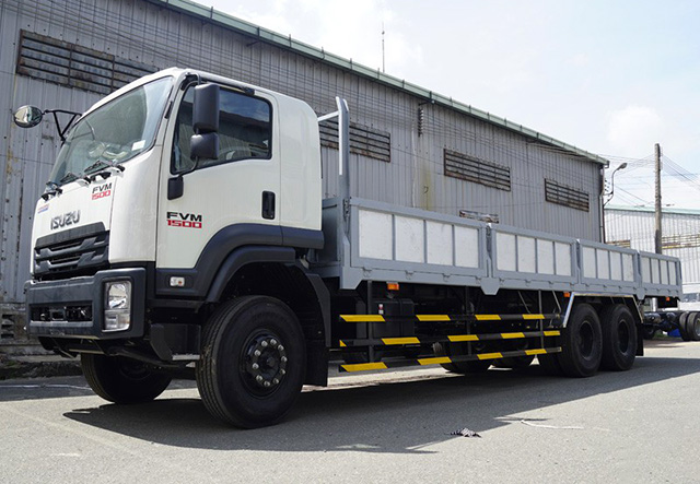 XE TẢI ISUZU FVM34TE4 15 TẤN THÙNG LỬNG - Ảnh 3