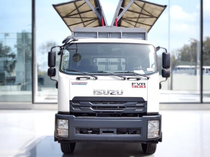 XE TẢI ISUZU FVR34UE4 7.5 TẤN THÙNG KÍN CÁNH DƠI - Ảnh 2