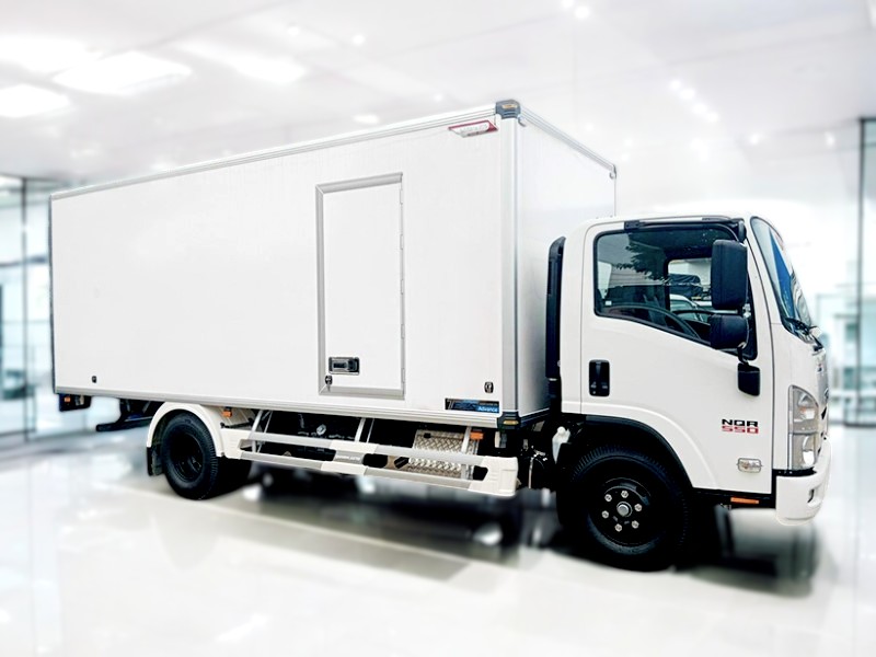 XE TẢI ISUZU NQR75LE4 5 TẤN THÙNG BẢO ÔN - Ảnh 5