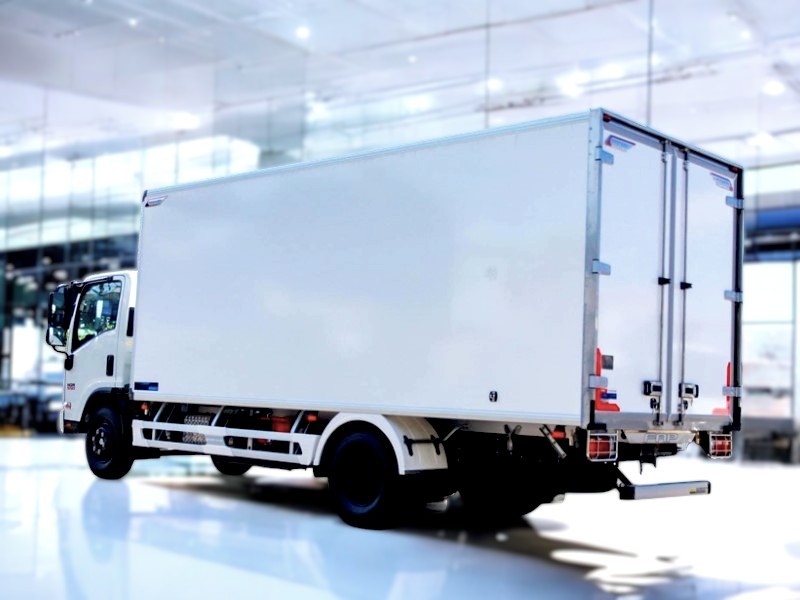 XE TẢI ISUZU NQR75LE4 5 TẤN THÙNG BẢO ÔN - Ảnh 7