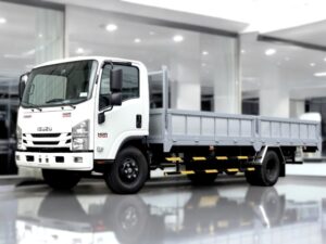Alternative view of XE TẢI ISUZU NQR75LE4 5 TẤN THÙNG LỬNG