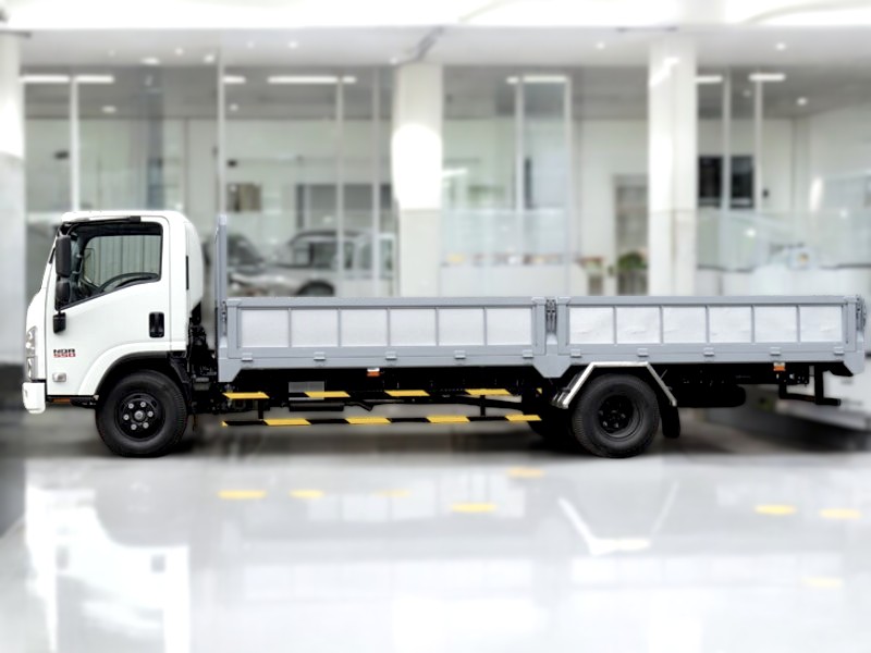 XE TẢI ISUZU NQR75ME4 5 TẤN THÙNG LỬNG - Ảnh 5