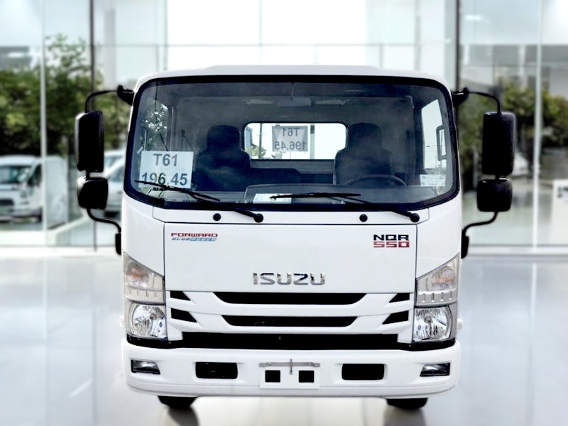 XE TẢI ISUZU NQR75ME4 5 TẤN THÙNG LỬNG - Ảnh 2