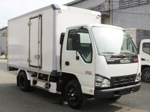 Alternative view of XE TẢI ISUZU QKR77FE4 1.9 TẤN THÙNG BẢO ÔN