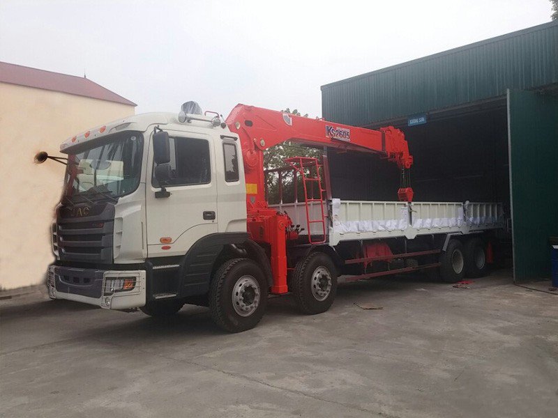 XE TẢI JAC 4 CHÂN 11 TẤN GẮN CẨU KANGLIM 10 TẤN KS2605