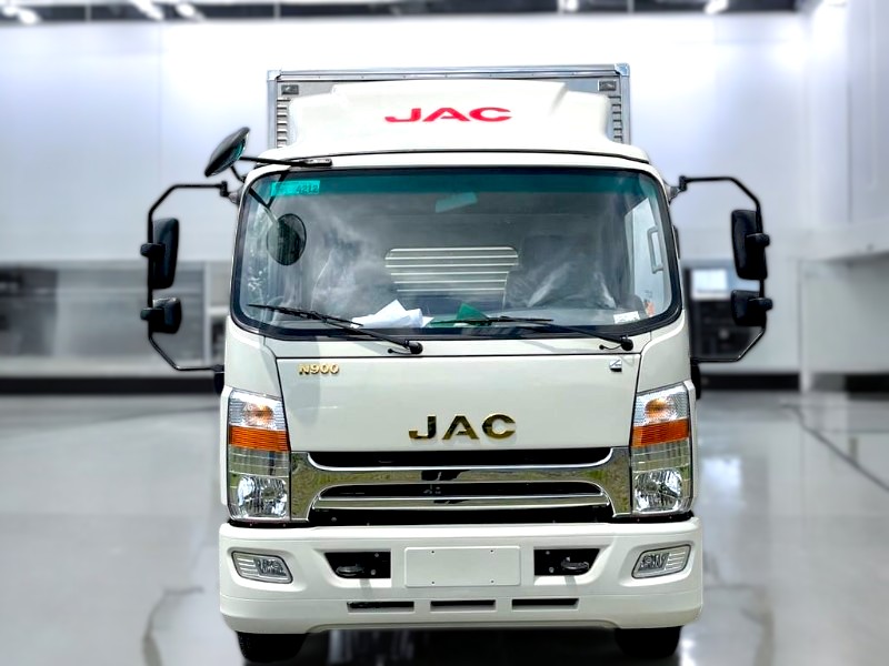 XE TẢI JAC N900 PLUS 9.1 TẤN THÙNG KÍN ĐỘNG CƠ CUMMINS - Ảnh 2