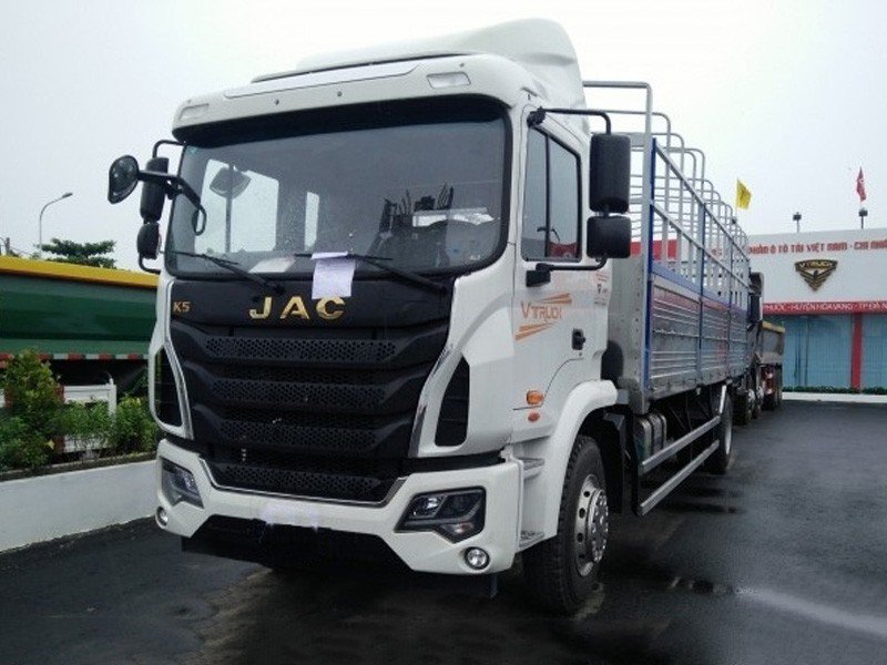 XE TẢI FAW THÙNG KÍN 6.8 TẤN ĐỘNG CƠ YUCHAI - Ảnh 10