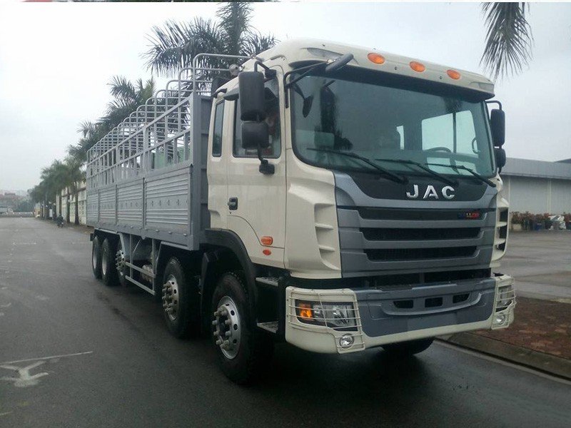 XE TẢI FAW THÙNG KÍN 6.8 TẤN ĐỘNG CƠ YUCHAI - Ảnh 4