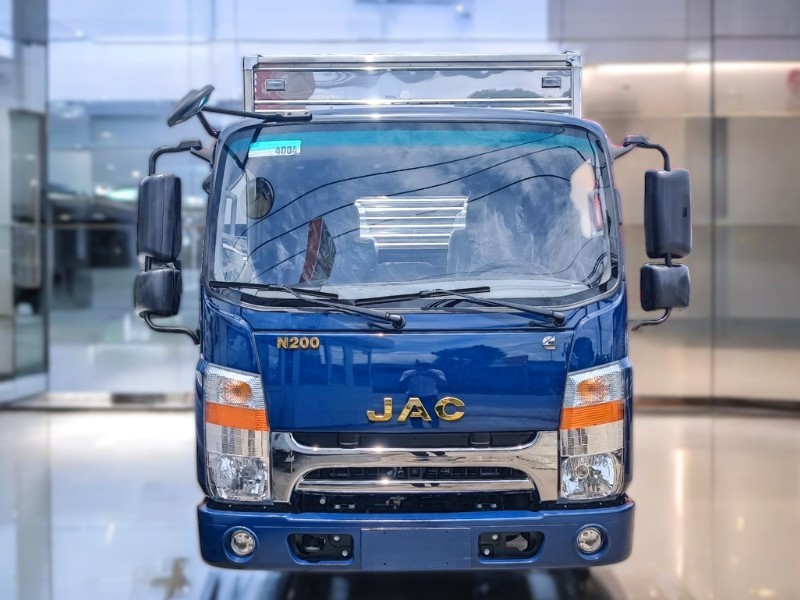XE TẢI JAC N200S 1.9 TẤN THÙNG KÍN ĐỘNG CƠ CUMMIN - Ảnh 2