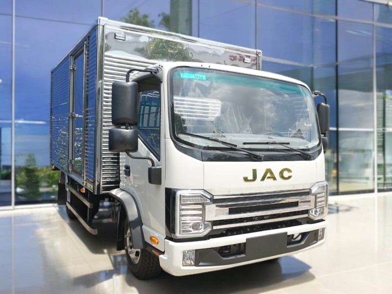 XE TẢI JAC N200S E5 1.9 TẤN THÙNG KÍN ĐỘNG CƠ CUMMIN - Ảnh 3