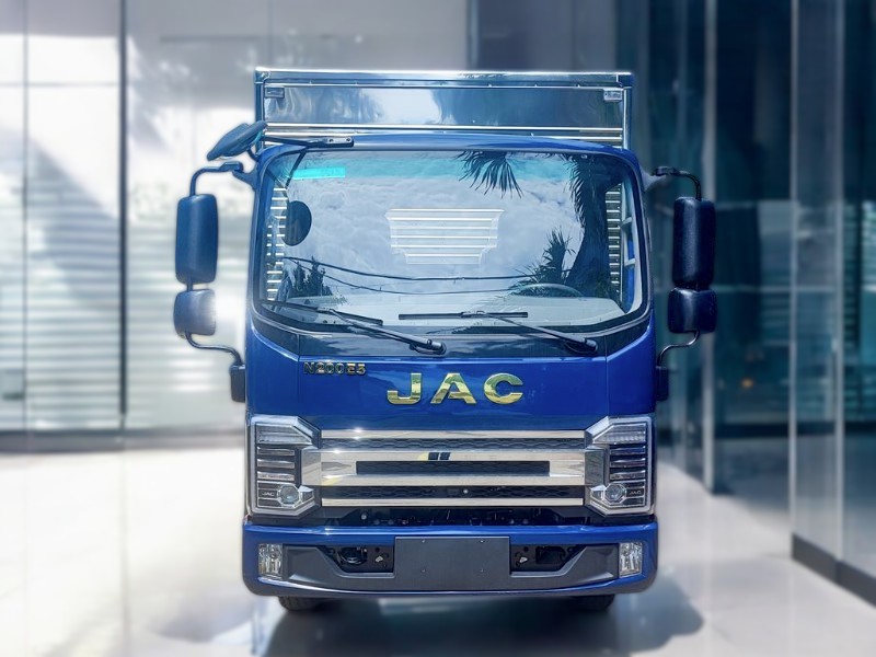 XE TẢI JAC N200S E5 1.9 TẤN THÙNG KÍN ĐỘNG CƠ CUMMIN - Ảnh 2