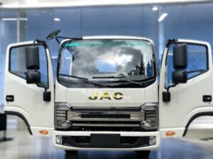 Alternative view of XE TẢI JAC N200S E5 1.9 TẤN THÙNG LỬNG ĐỘNG CƠ CUMMIN
