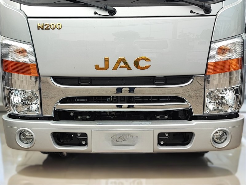 XE TẢI JAC N250 2.25 TẤN THÙNG LỬNG ĐỘNG CƠ ISUZU - Ảnh 5