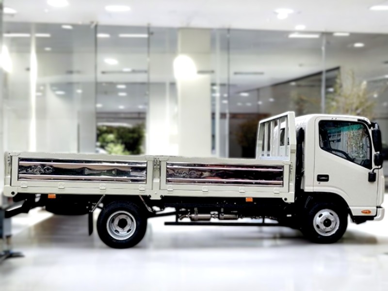 XE TẢI JAC N500 5 TẤN THÙNG LỬNG ĐỘNG CƠ CUMMIN - Ảnh 4